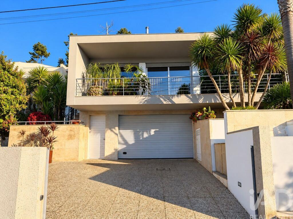 House in Ribeira - Image 4