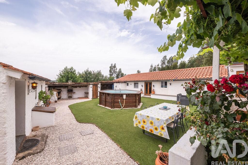 House in Vila Facaia - Image 3