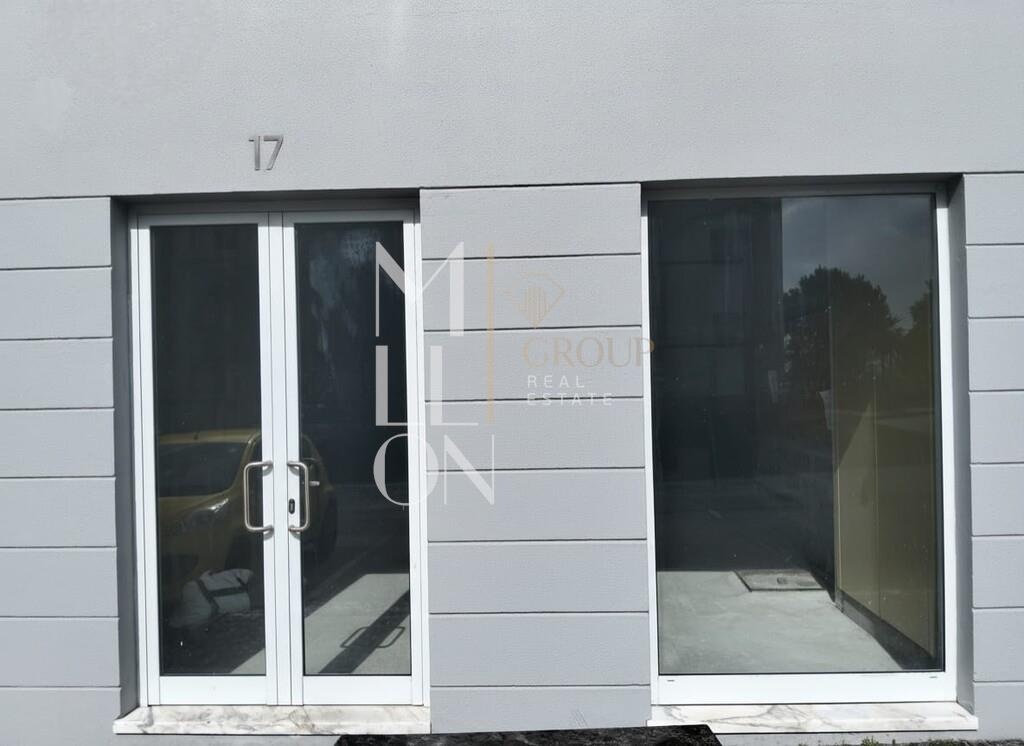 Espaço comercial – Quinta do Castanheiro – Pico do Fogo - Livramento