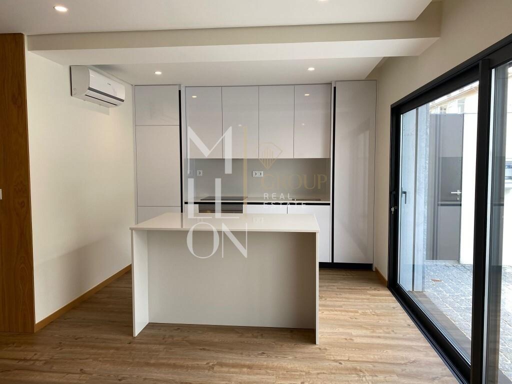 1 bedroom apartment in Caxinas – 3rd line of the sea