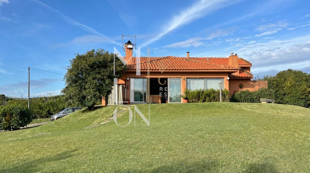 Moradia T4 para Arrendamento nas Dunas de Ofir