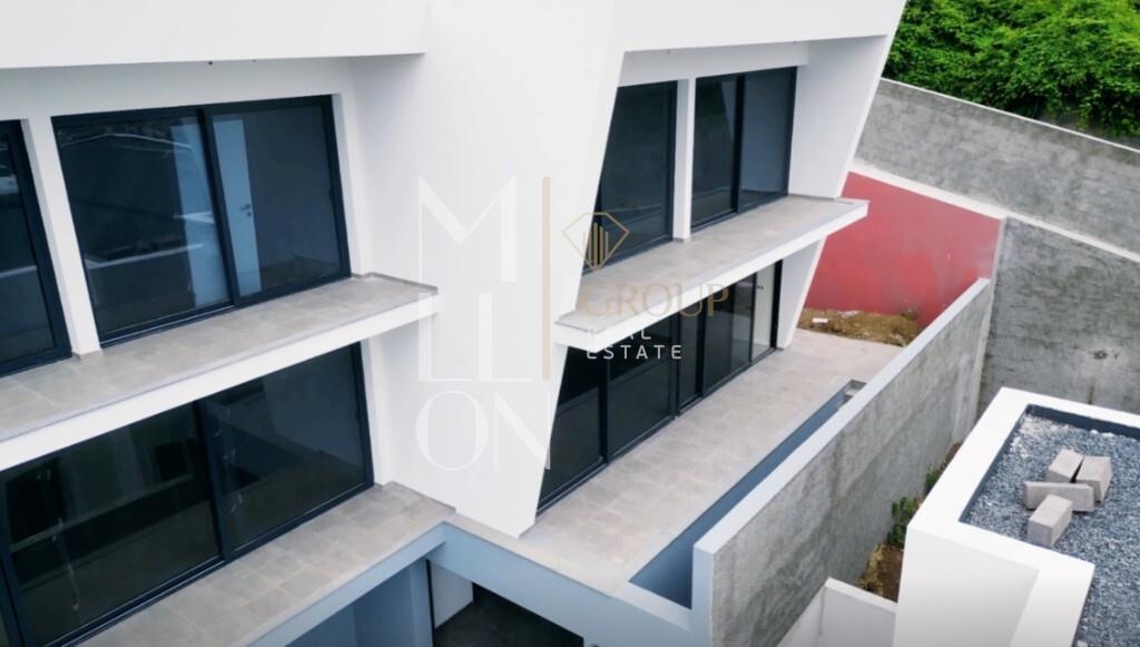 Moradia T3 com vista mar