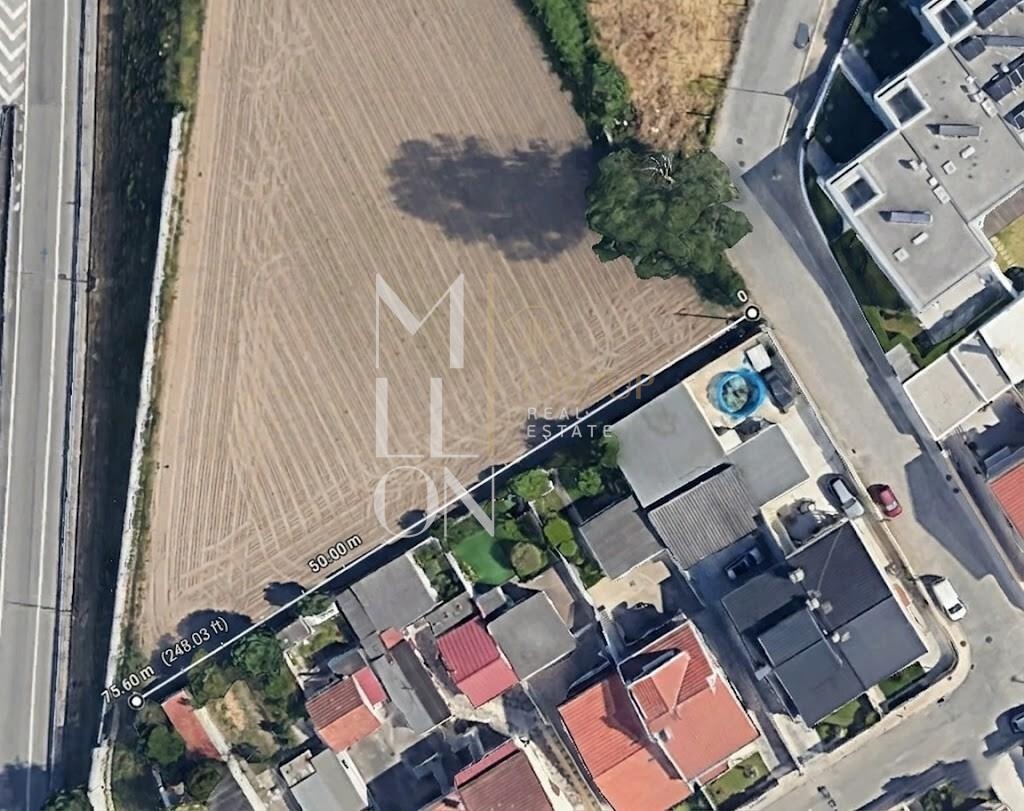 OPORTUNIDADE ÚNICA EM MATOSINHOS – 3.200 m²