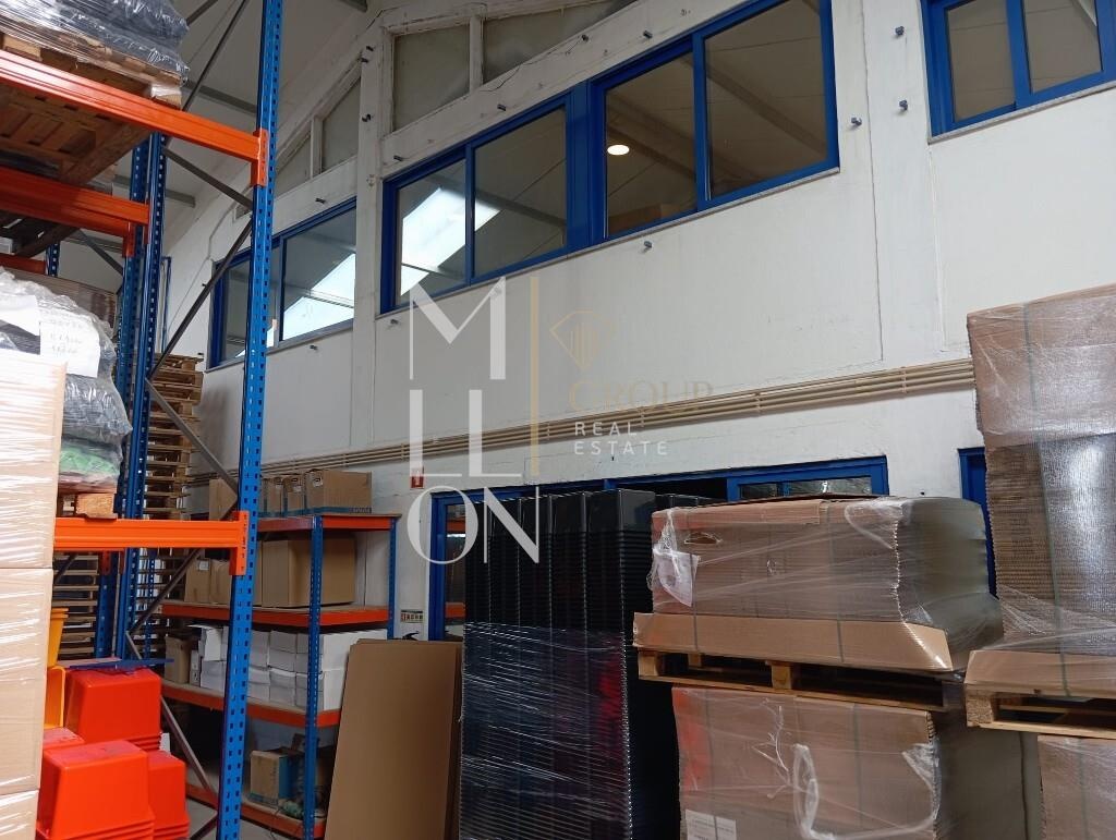 Armazém para venda em Vila Nova de Gaia