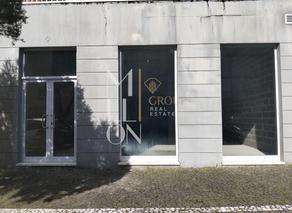 Espaço comercial – Quinta do Castanheiro – Livramento