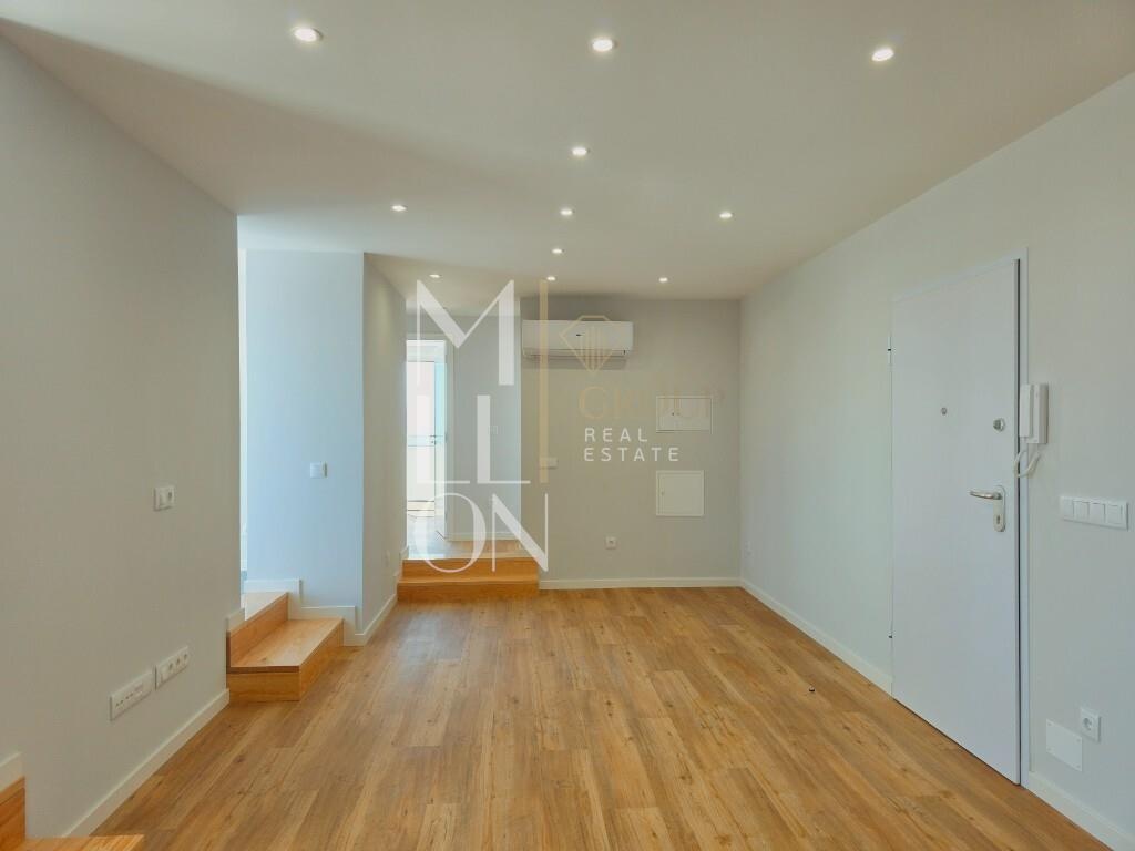 Apartamento T2 Exclusivo – Último Piso com Vista 360º