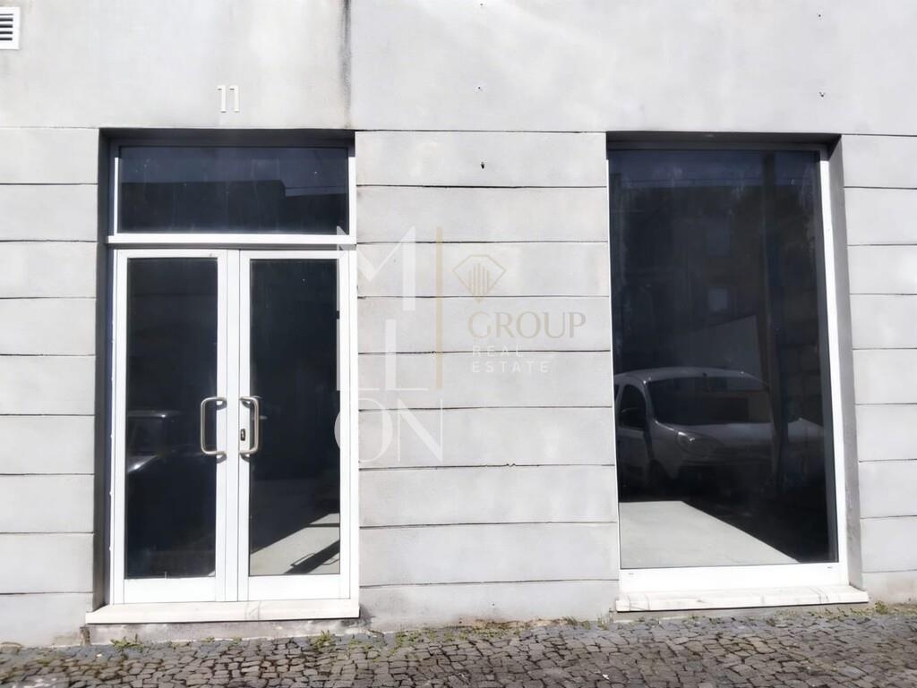 Espaço comercial – Quinta do Castanheiro – Livramento