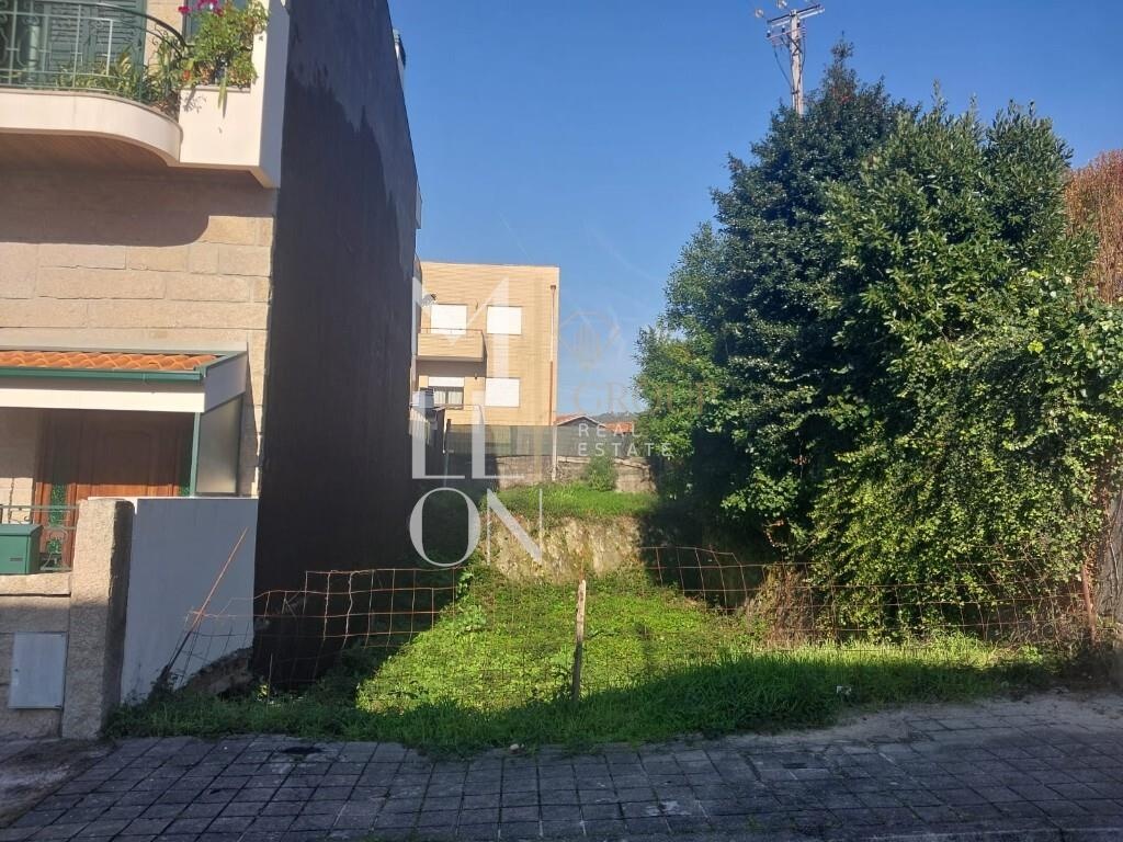 Ausgezeichnete Gelegenheit in Campo – Valongo!