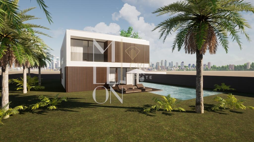 Moradia T4 de Luxo – 4 Frentes, com Piscina – Serzedo, Vila Nova de Gaia