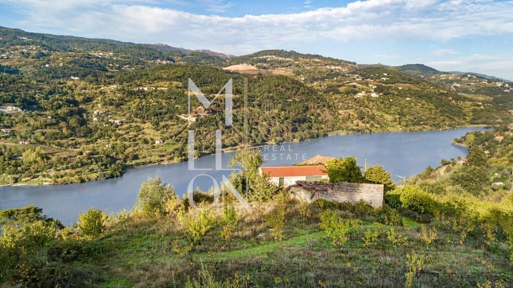 3 Quintas para venda em Resende