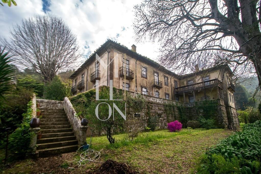 QUINTA COM CAPELA DO SEC XVII - VILA PRAIA DE ÂNCORA