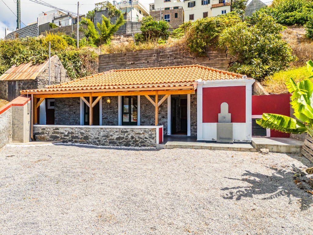 Ser Alecrim | Moradia | Canhas | Ponta do Sol