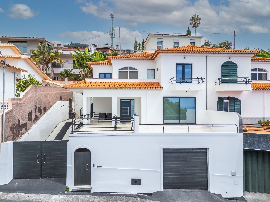 Ser Cavalo | Moradia T3 | Boa Nova Funchal