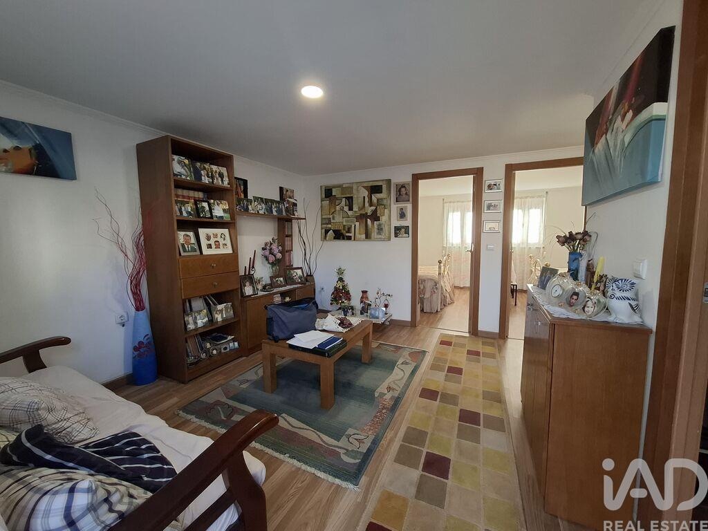 House in Lobrigos - Image 3