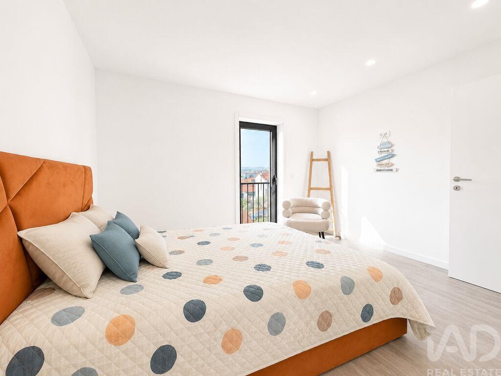 Apartment in Santa Maria Maior - Image 5