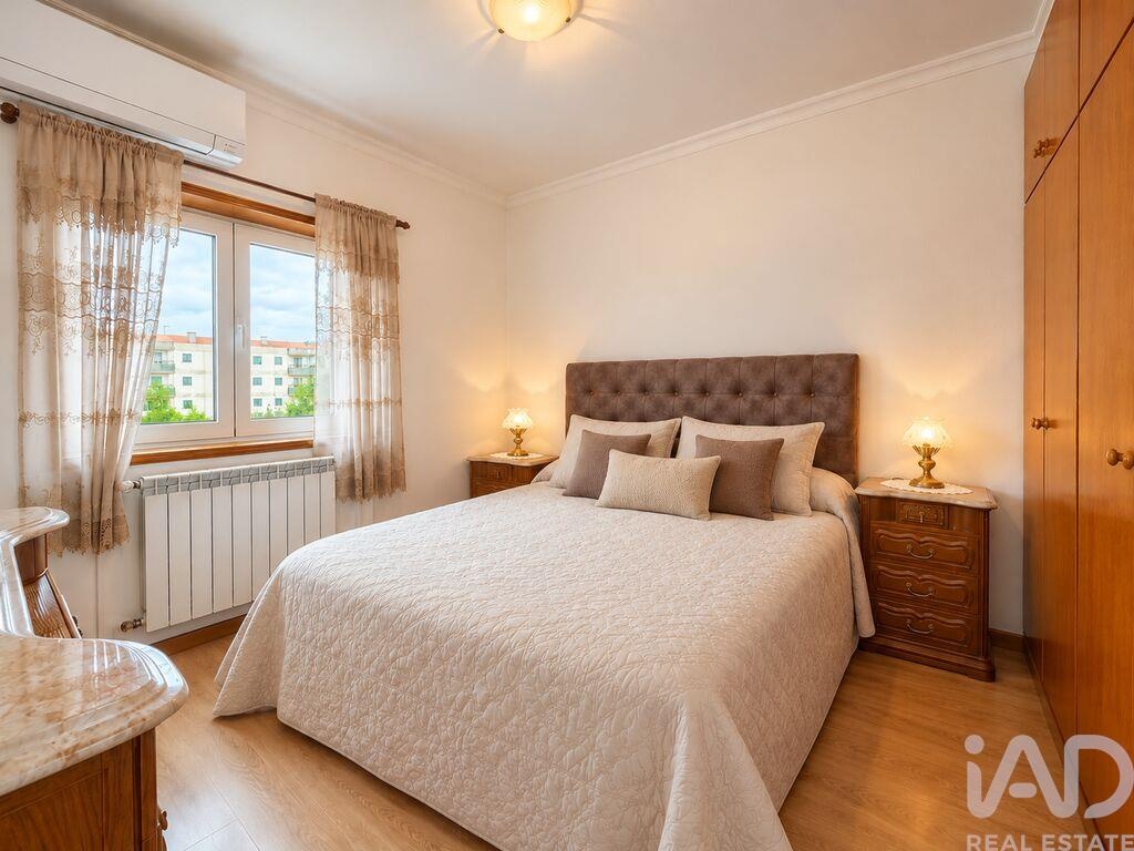 Apartment in Santa Maria Maior - Image 4