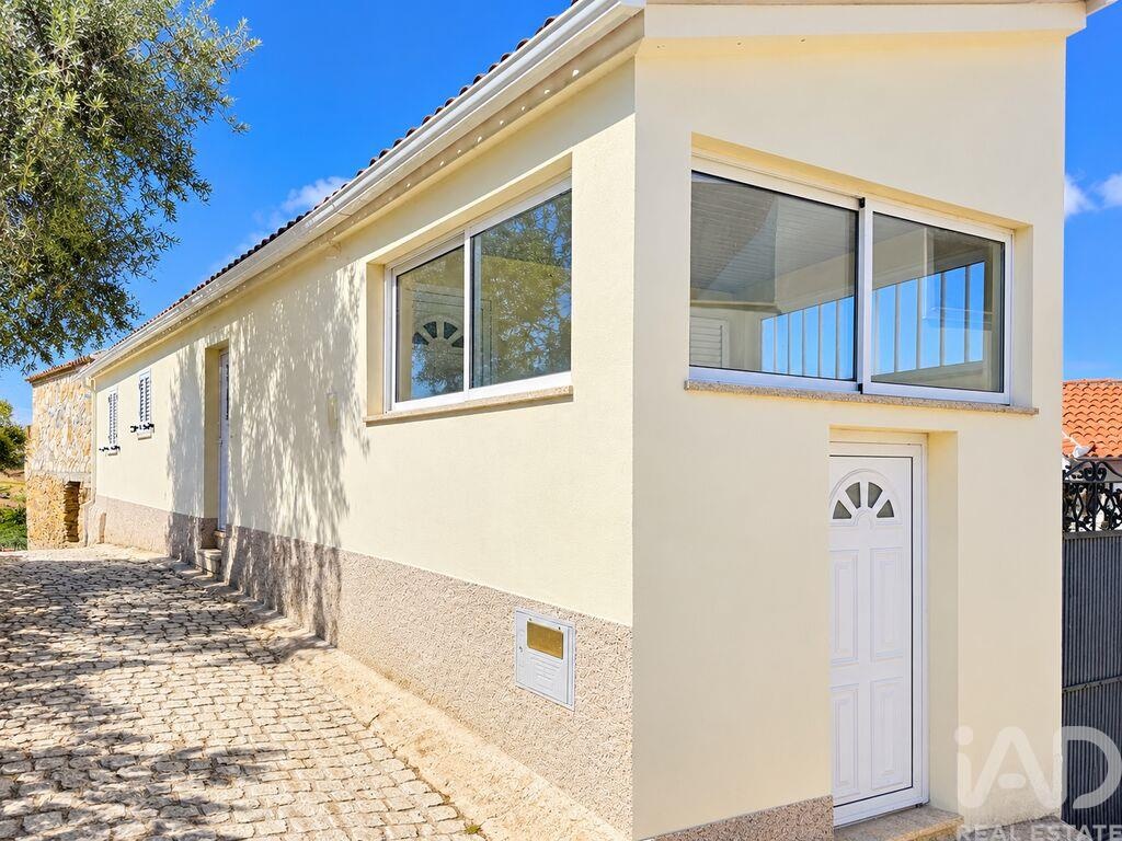 House in Sao Pedro de Veiga de Lila - view 1