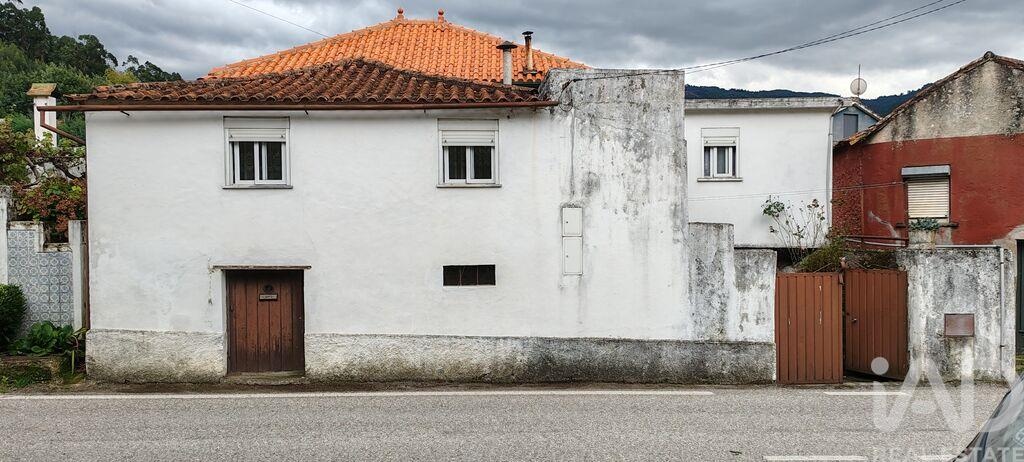 House in Gois - view 1