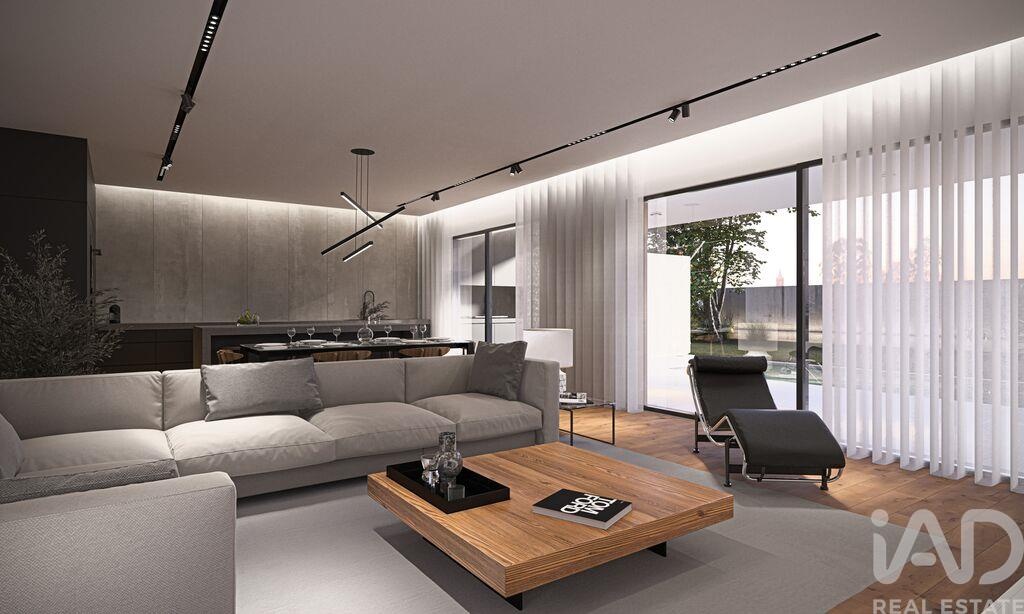 House in Pinhal - Image 2