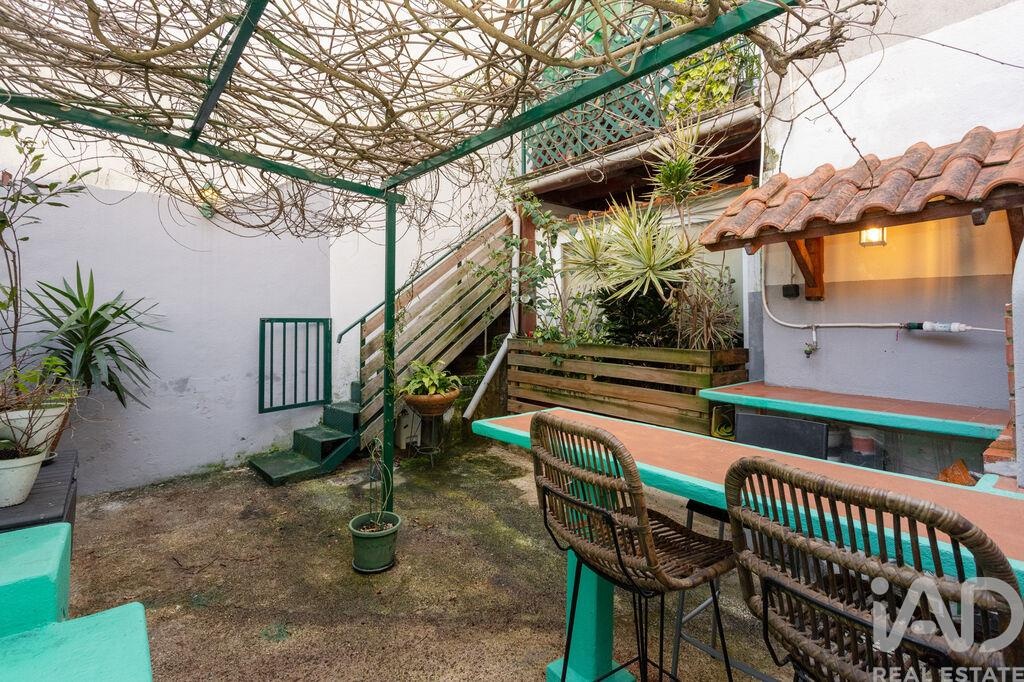 Apartment in Lisbon - Image 2