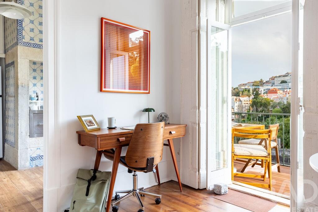 Apartment in Lisbon - Image 5