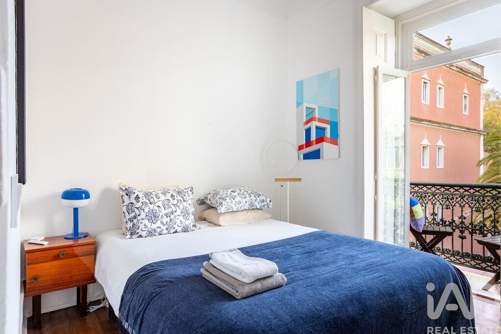 Apartment in Lisbon - Image 4
