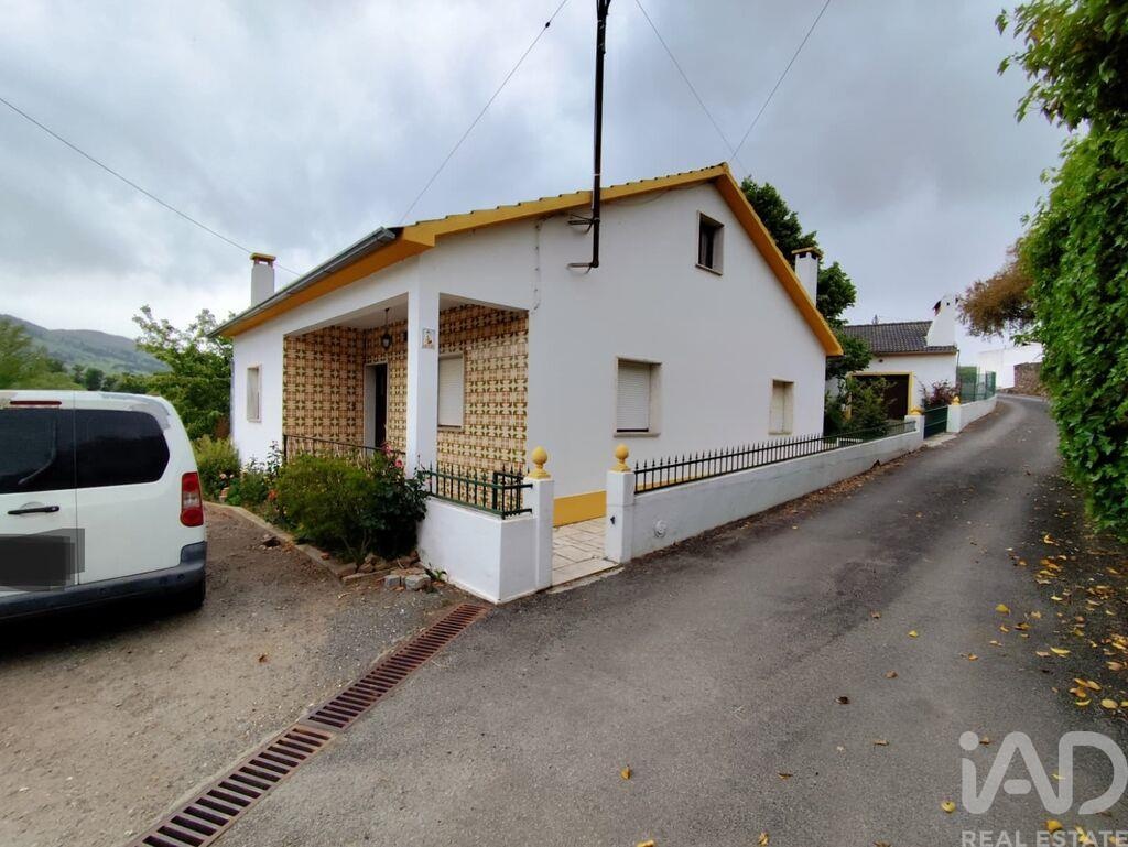 House in Sao Salvador da Aramenha - Image 2