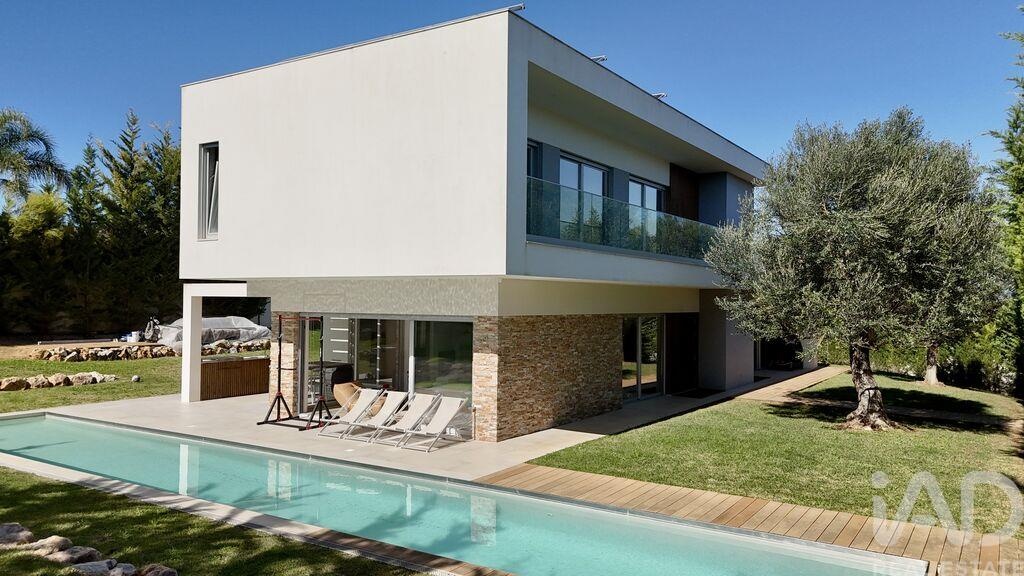 House in Portelas - view 1