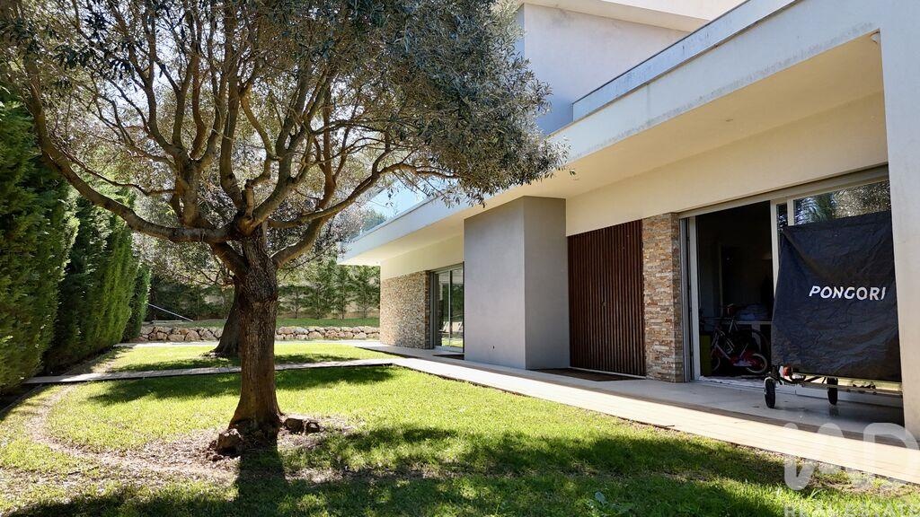 House in Portelas - Image 4