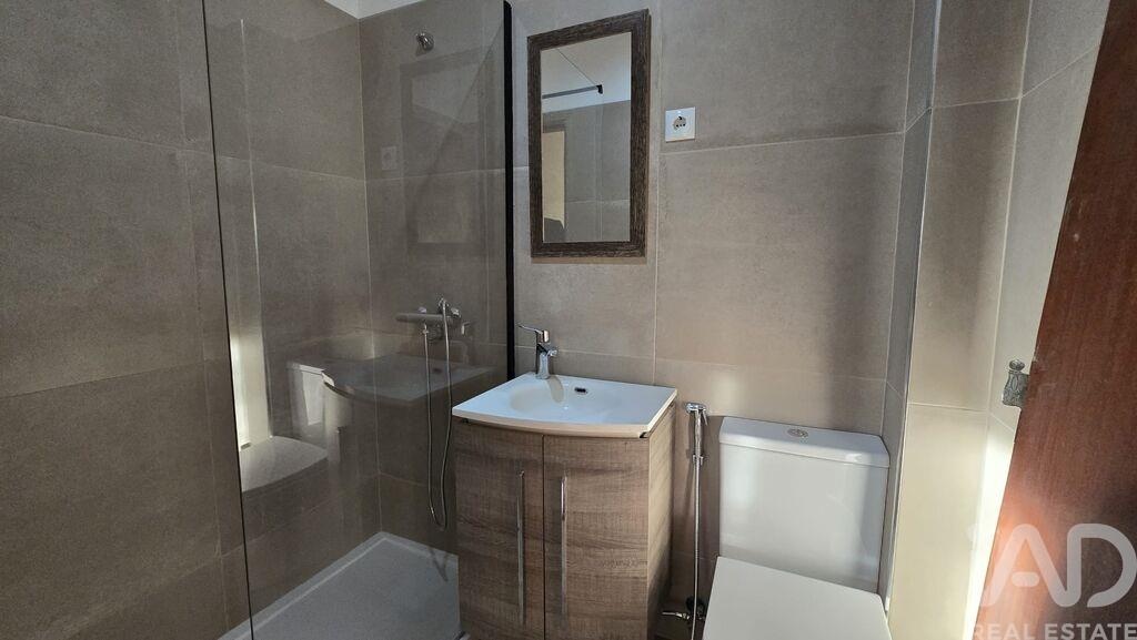 Apartment in Casais da Cidade - Image 4