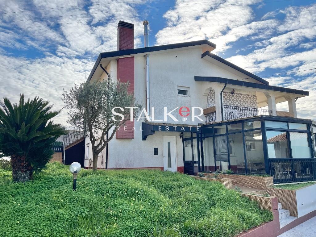 Moradia T5+ em São Paio de Oleiros