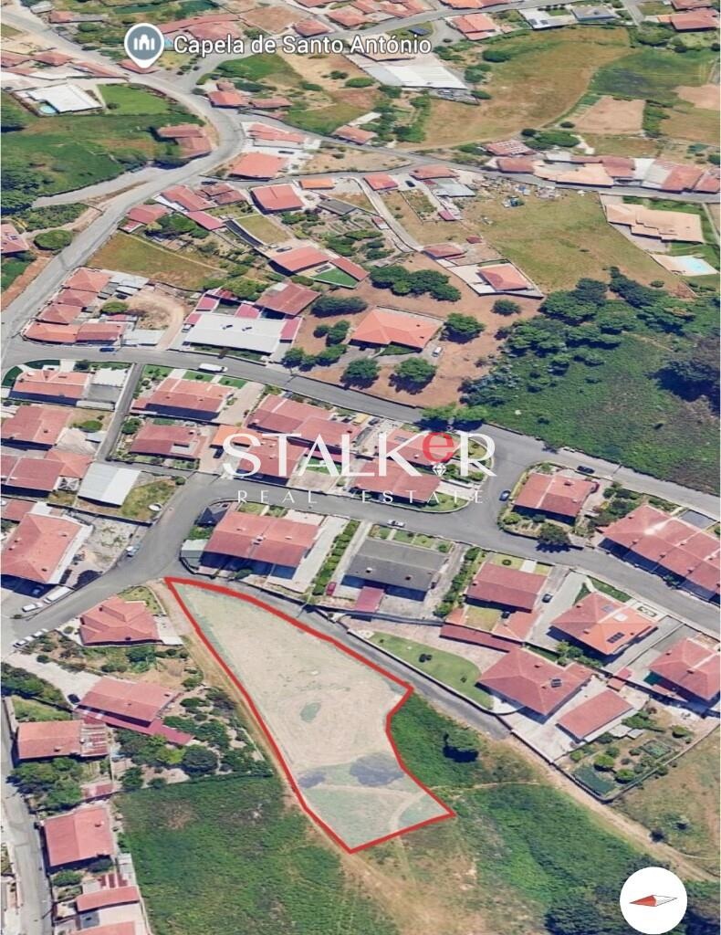 Land for sale in Oliveira de Azeméis, Portugal — €65,000