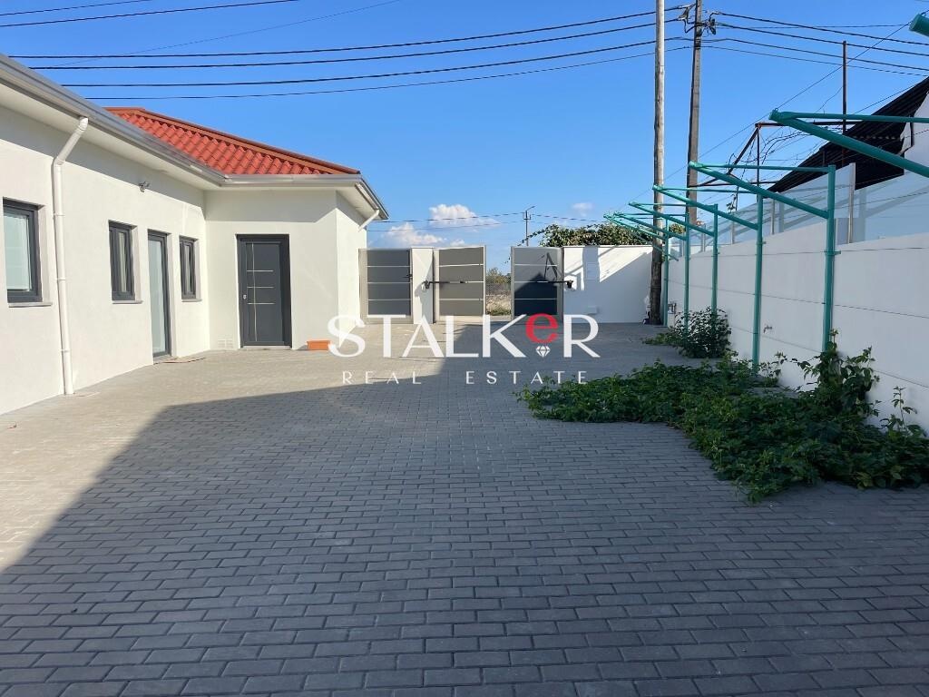 Moradia Térrea T3, Mobilada e Equipada, em Lobão, Santa Maria da Feira