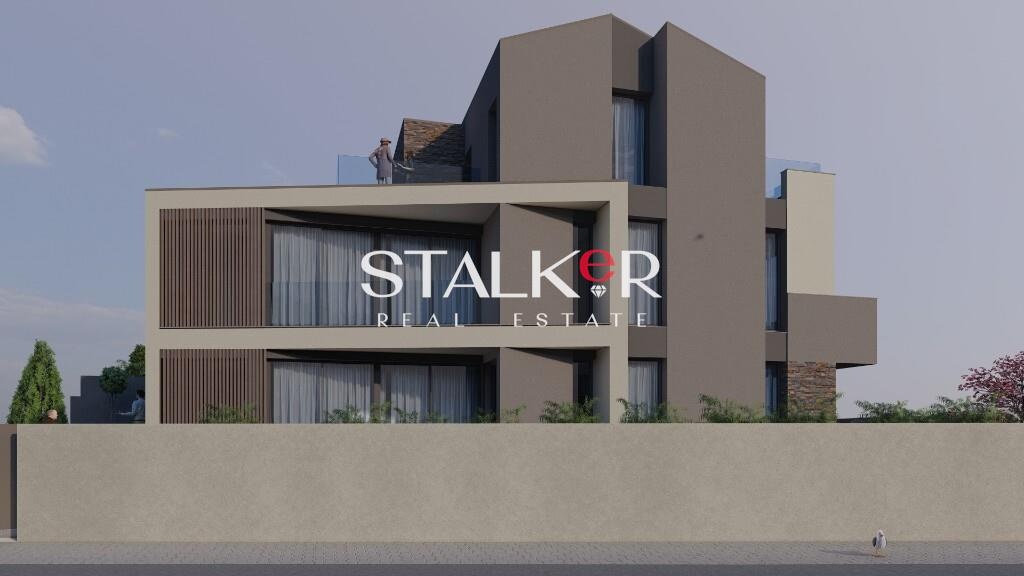 Moradia T3 C/ Elevador - São Félix da Marinha - Praias