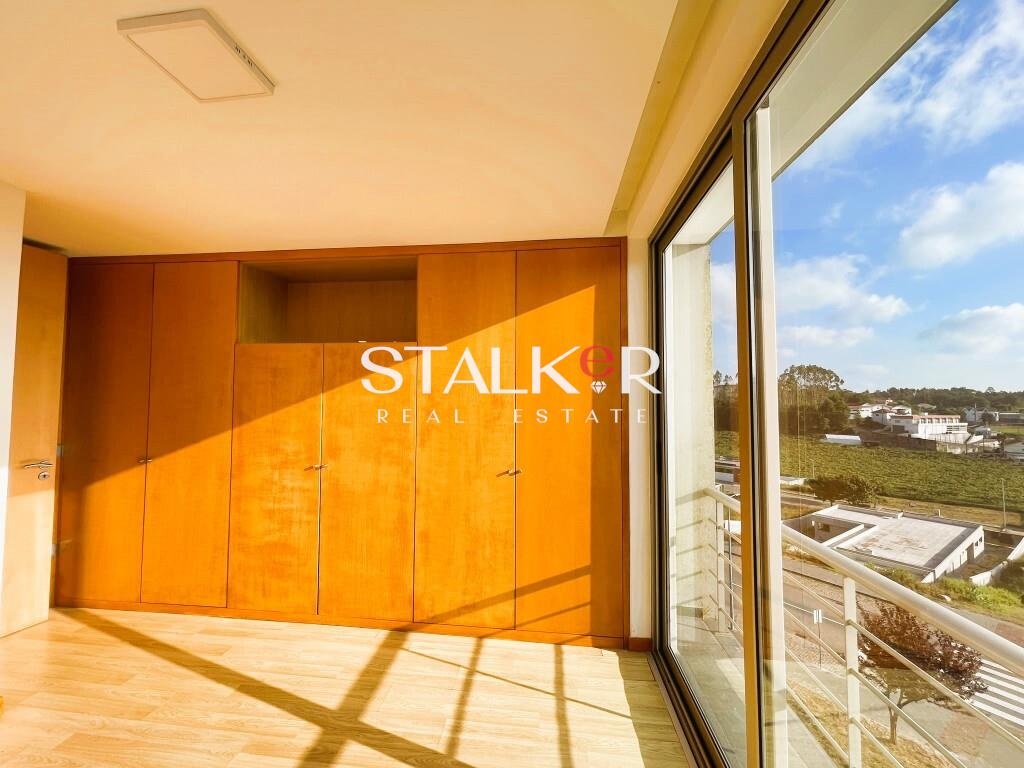 MORADIA T3 C/ 3 SUITES - QUINTA DO AREEIRO - SÃO JOÃO DE VÊR