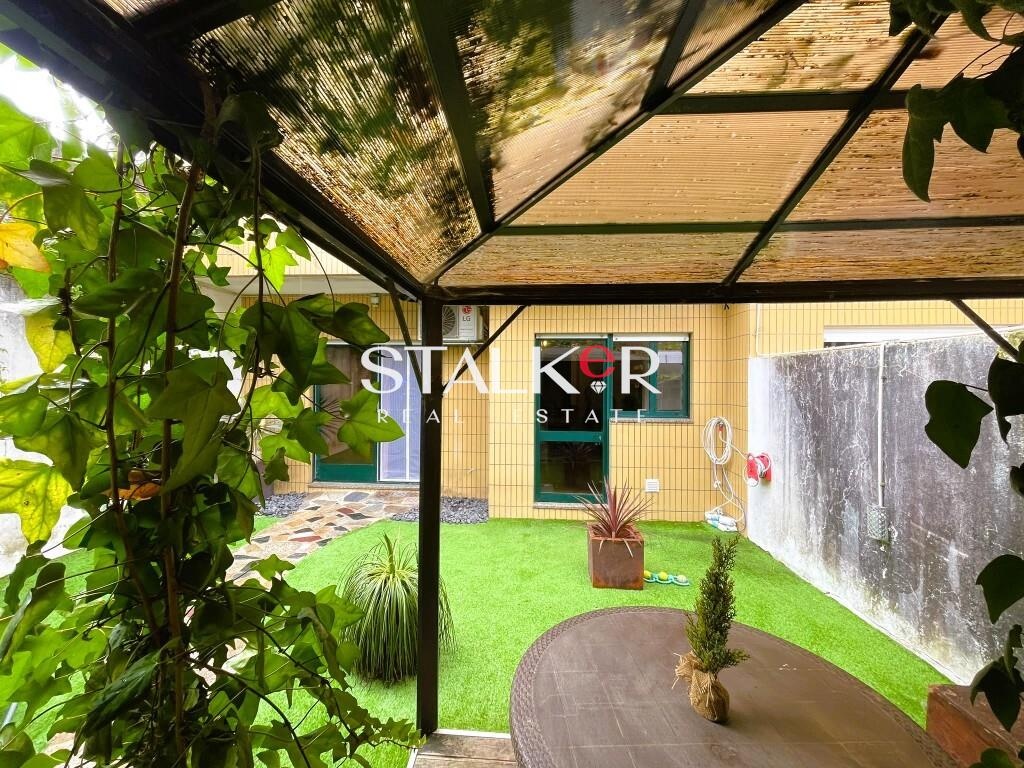 Apartamento T1+1 com terraço - da Praia de Canidelo
