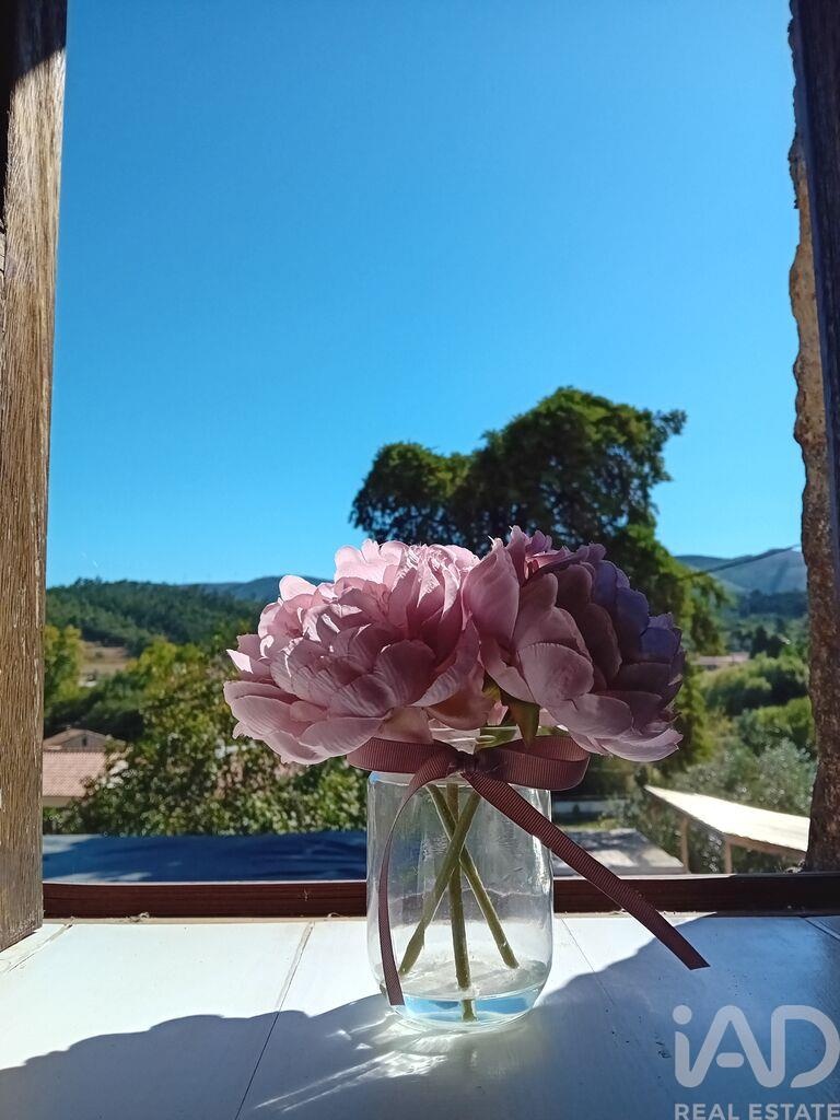 House in Penela - Image 4