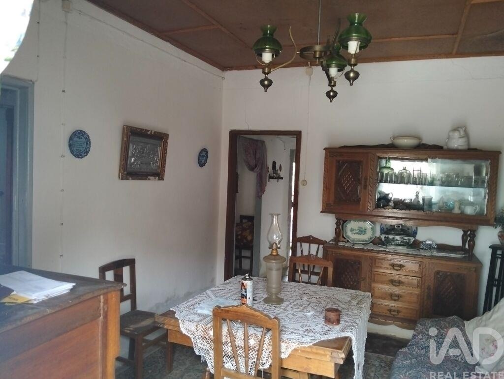 House in Marmeleira - Image 5