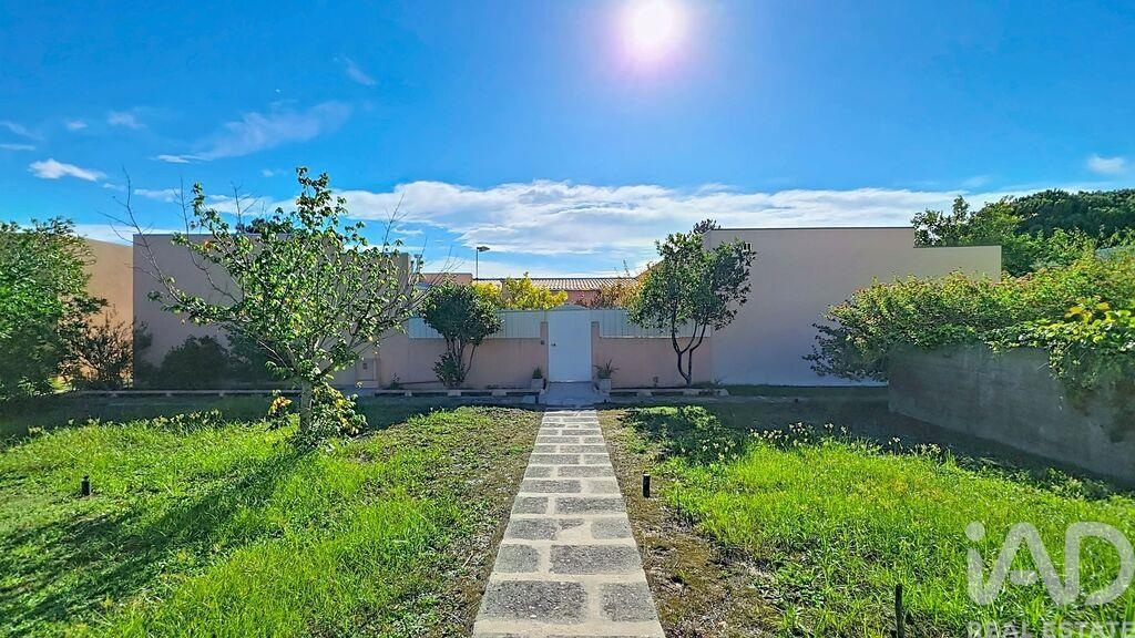 House in Sao Vicente de Pereira Jusa - view 1