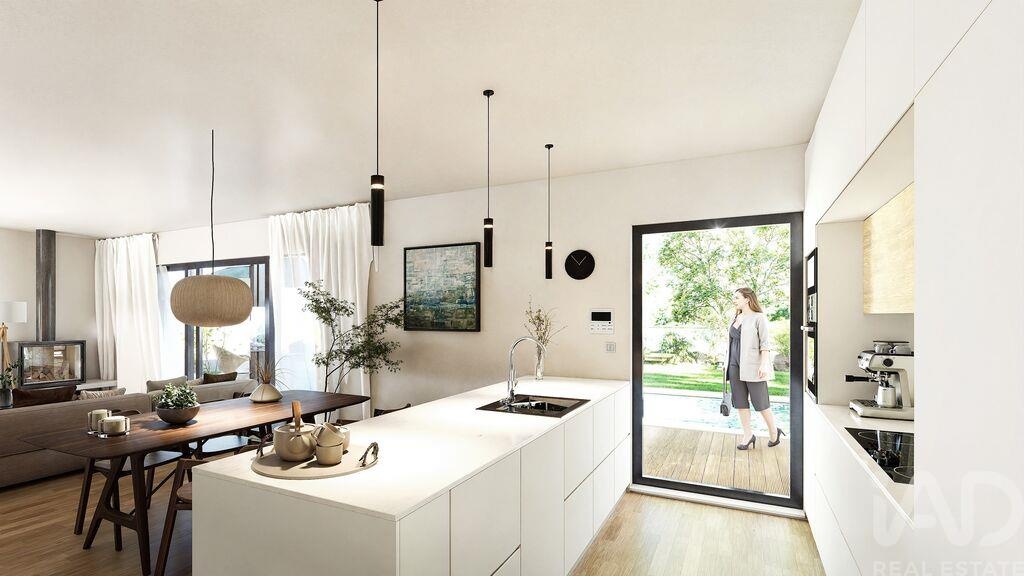 House in Pinhal - Image 4