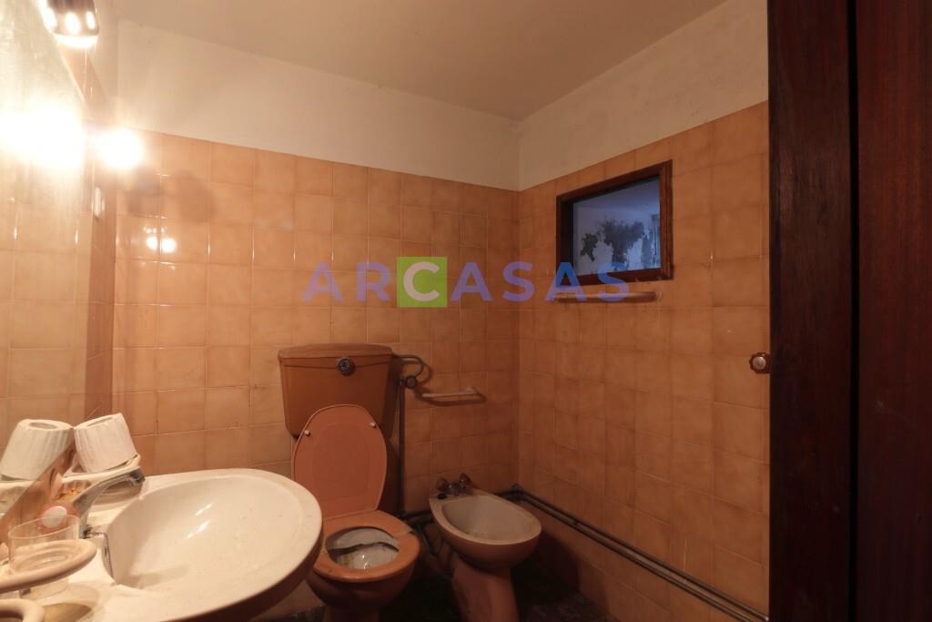 MORADIA V2 LAMELAS_SANTO TIRSO - wc piso inferior