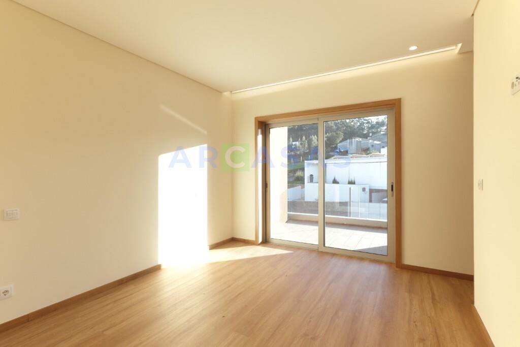 Moradia_V3_jardim_varandas_Trofa-suite