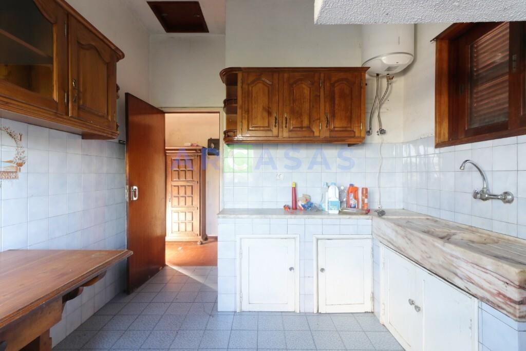 MORADIA V2 LAMELAS_SANTO TIRSO - cozinha 1