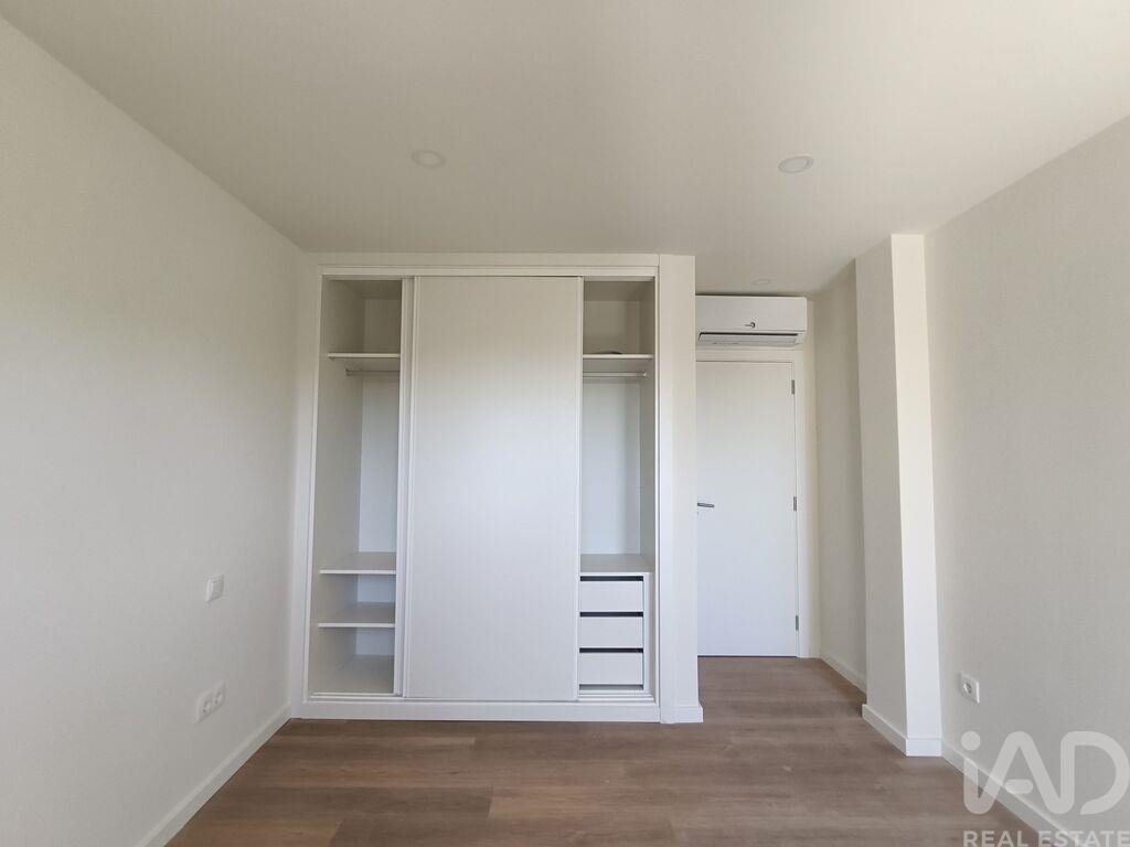 Apartment in Santarem - Image 4