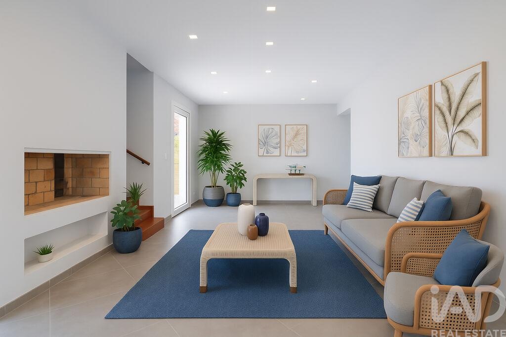 House in Quarteira - Image 5