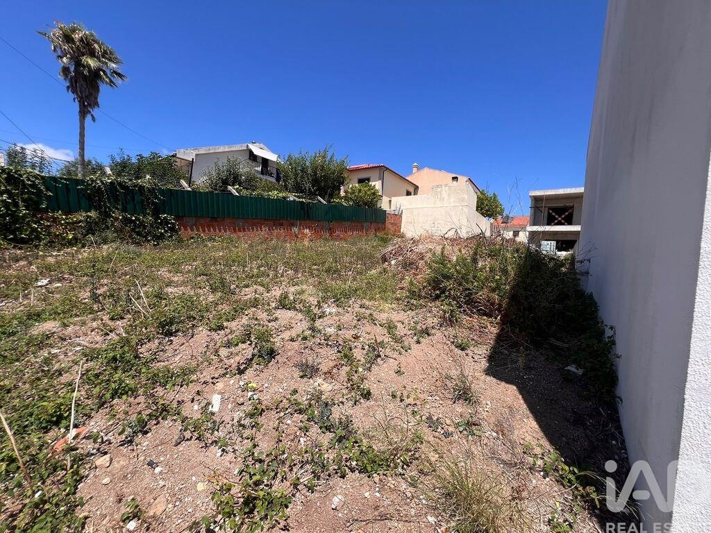 Land in Loures - Image 3
