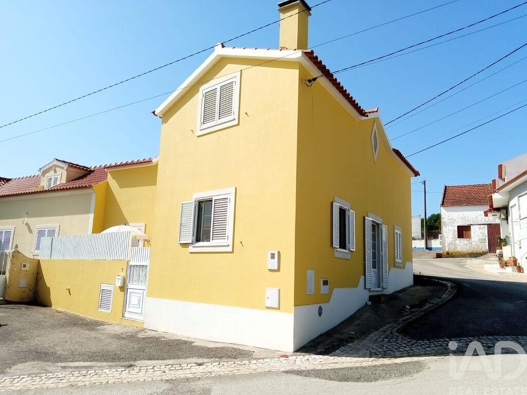 House in Vila Verde - view 1