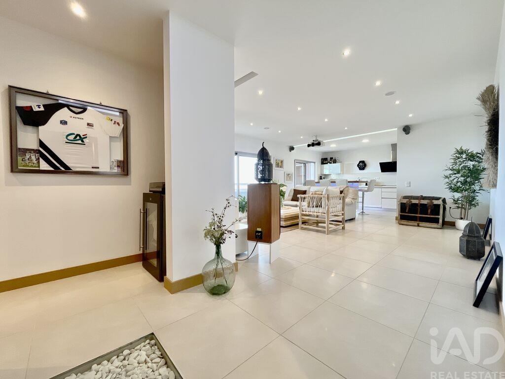 Apartment in Portelas - Image 5