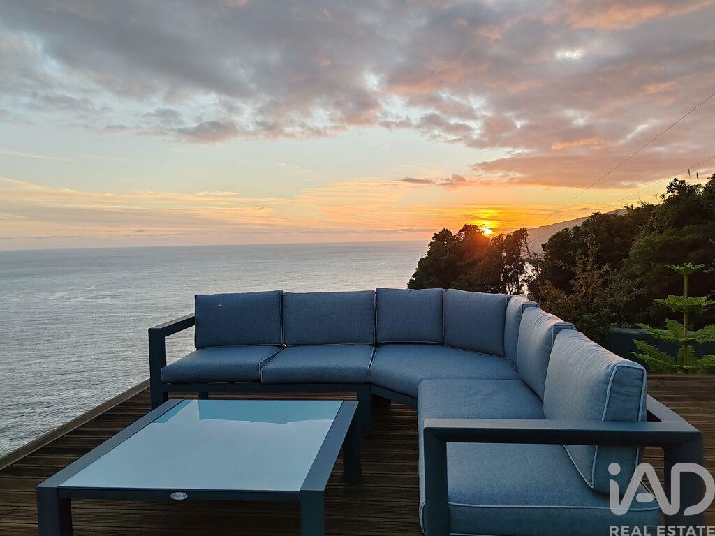 House in Ribeiras - Image 2