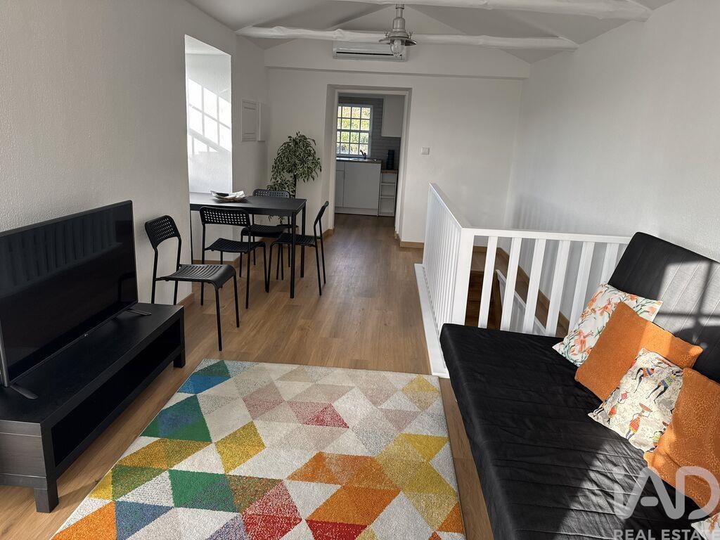 House in Lajes - Image 4